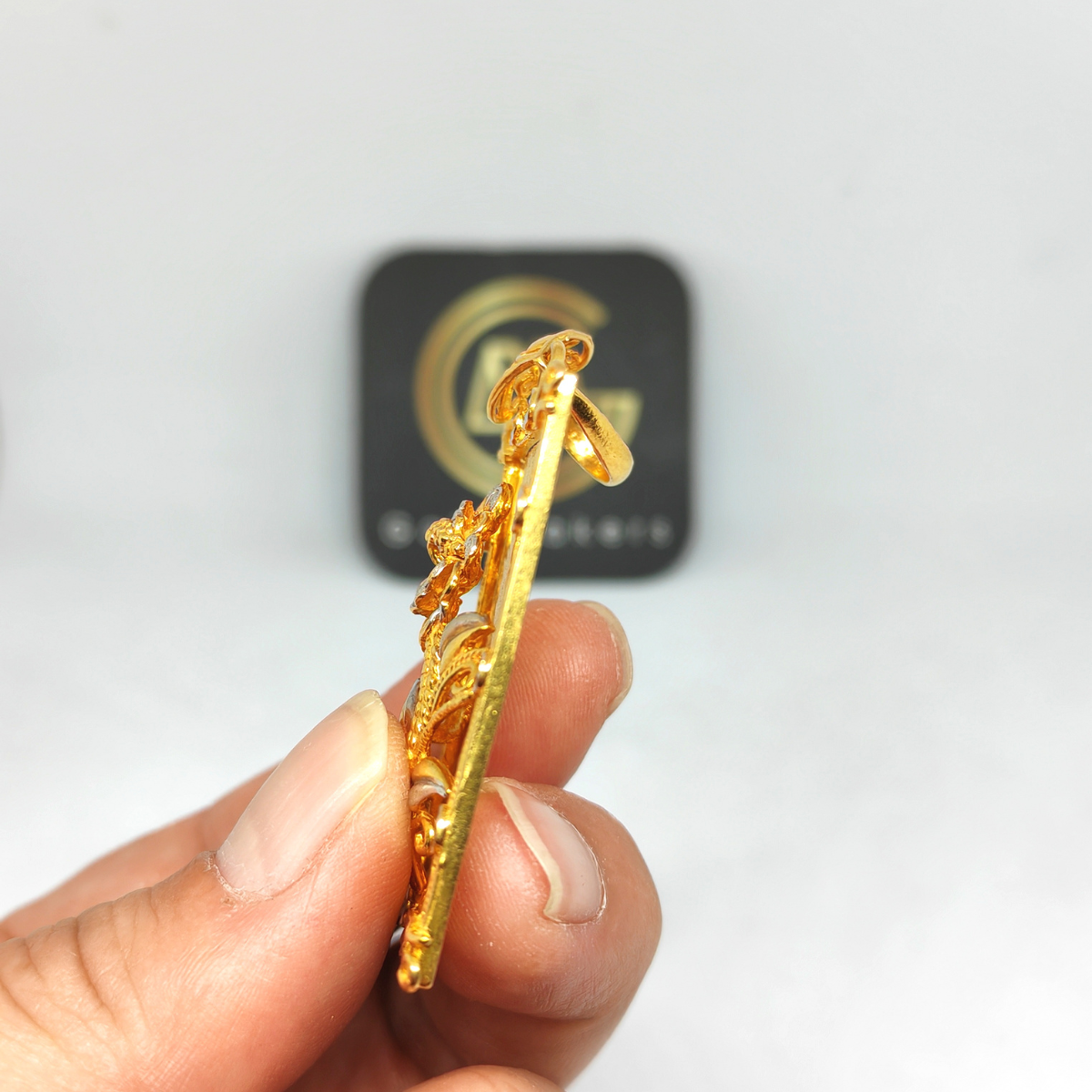 GM Pendant Fashion 916 Gold - Image 3